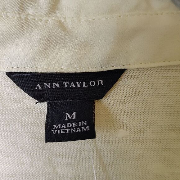 Ann Taylor Peter Pan Lace Collar Linen Top Semi Sheer Light Yellow Size M NWT - Picture 2 of 10